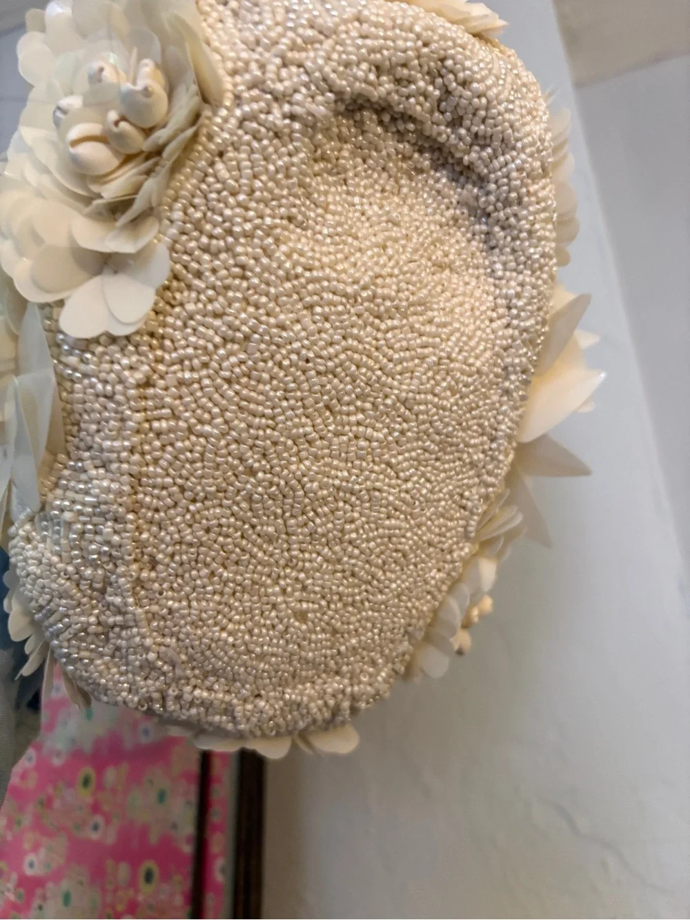 SMALL IVORY BEADED FLORAL BAG